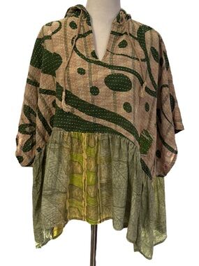 Artisan Green & Beige Mixed-Print Hooded Tunic